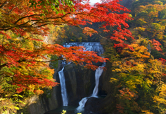 袋田の滝紅葉