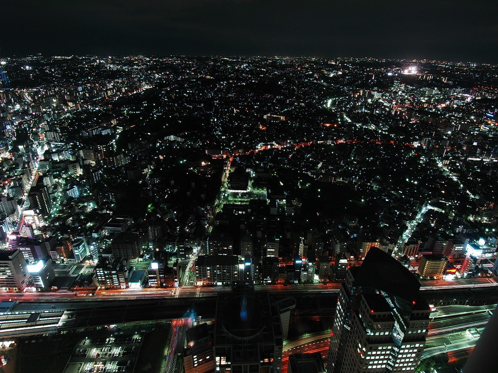 横浜ランドマークタワー西側