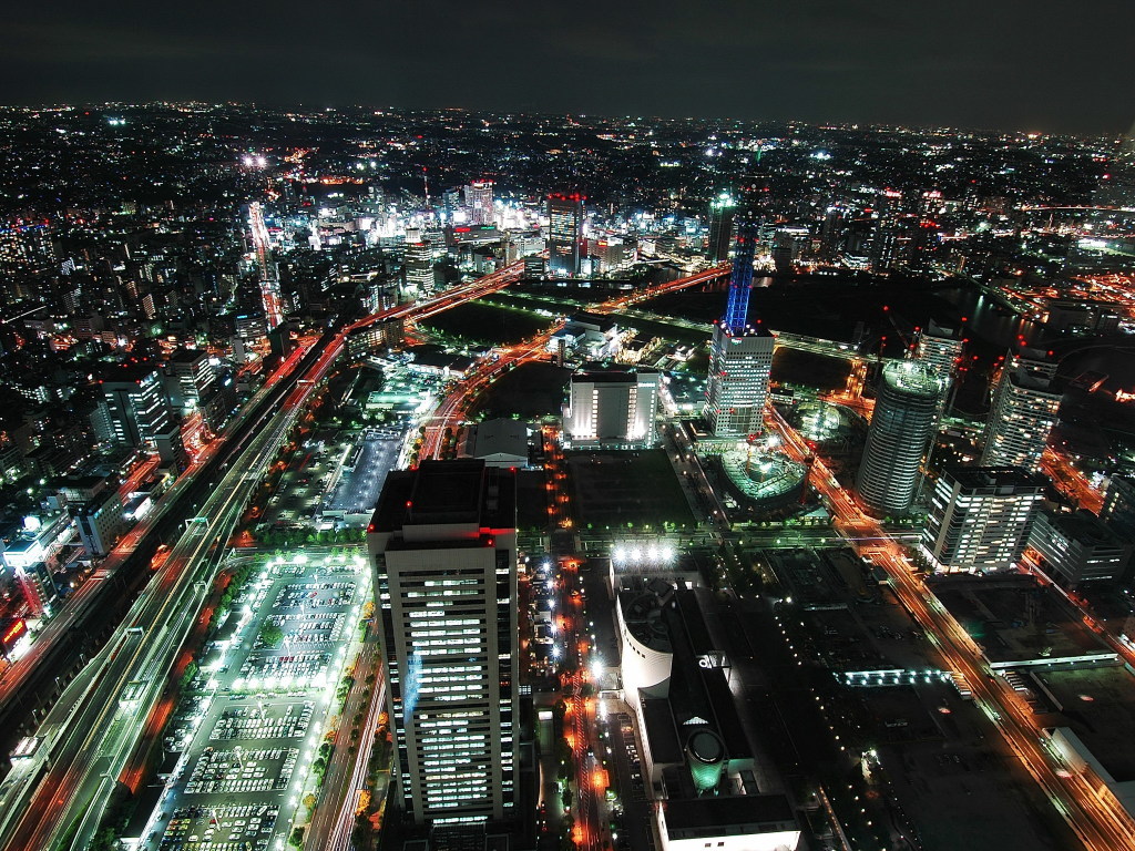 横浜ランドマークタワー北側