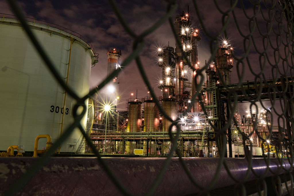 日本を支える不夜城