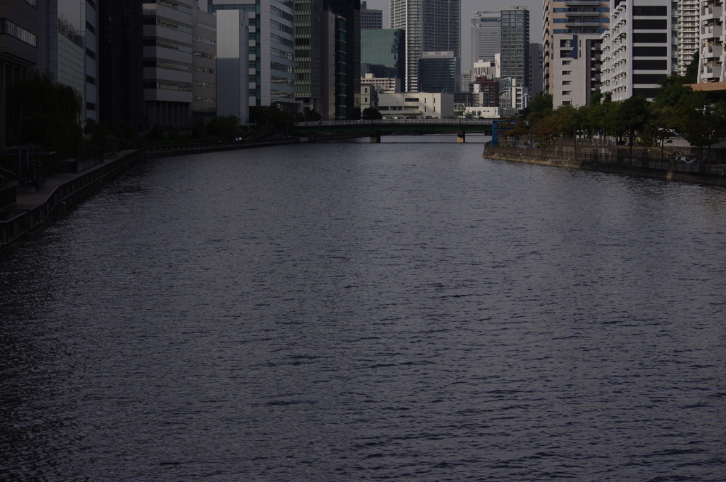 元は海だった町の運河