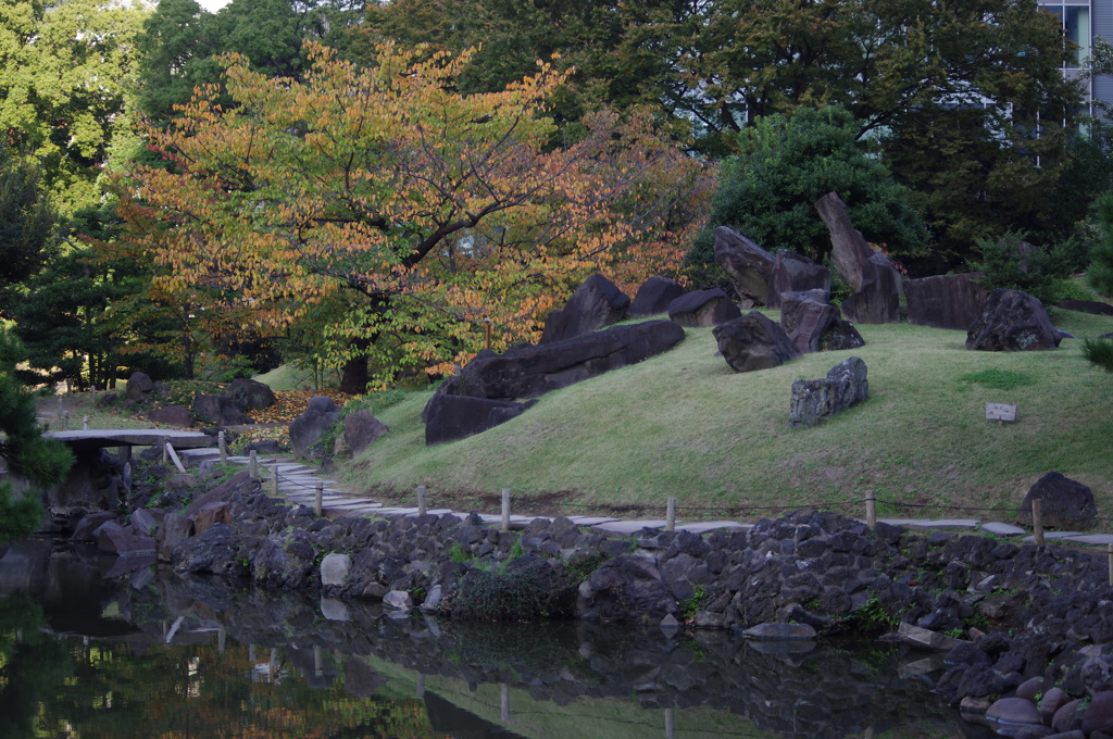 庭園の秋景　3