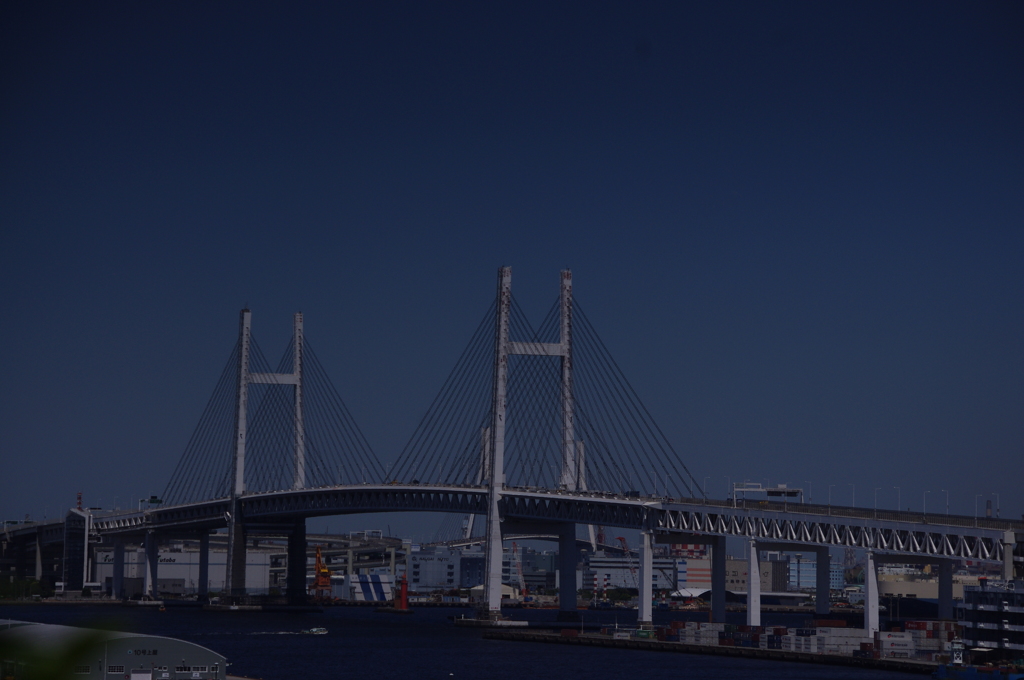 横浜ベイブリッジ