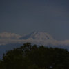 横浜からの富士山（外人墓地沿いの道端から・・）　1