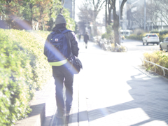 逆光おじさん