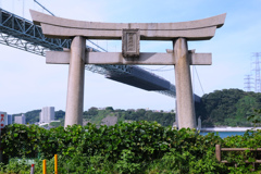 くぐれない鳥居