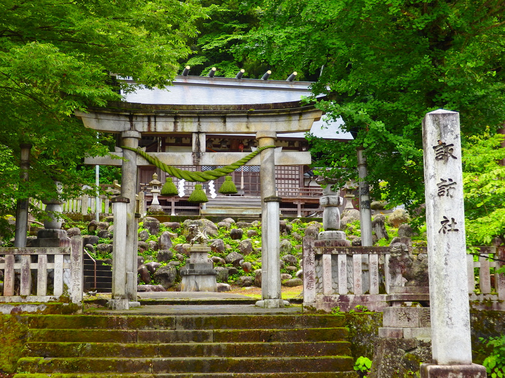 風の盆 諏訪社