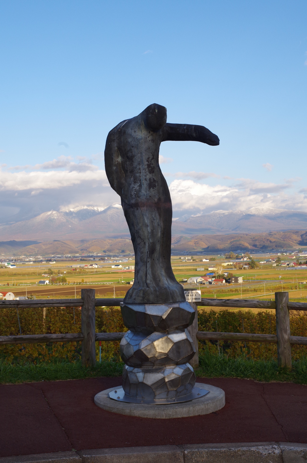 北の石造