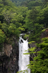 華厳の滝-頸