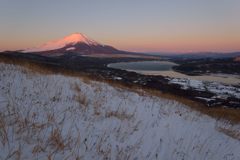 週末の富士山（新作747）