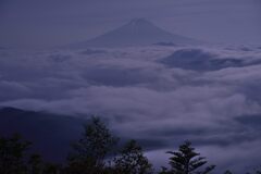 平日の富士山737