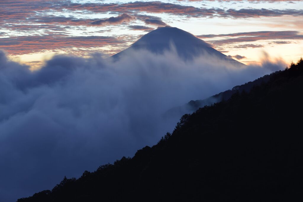 平日の富士山767