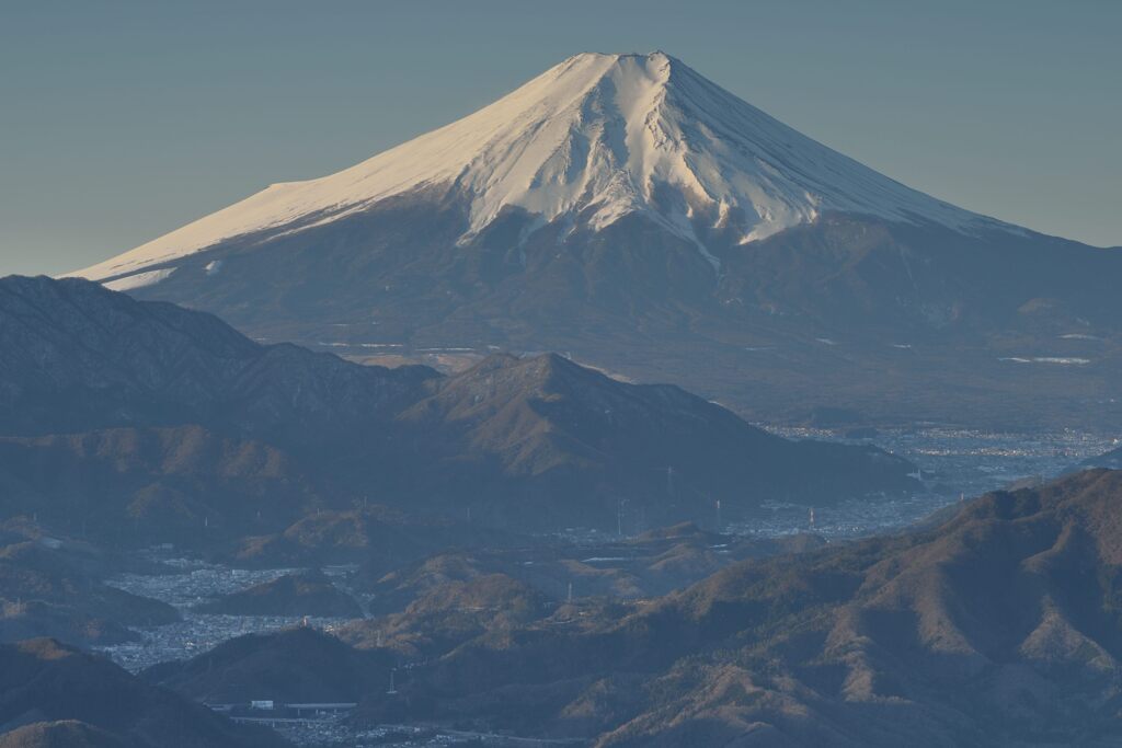 平日の富士山1030