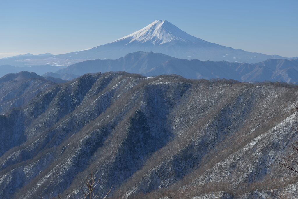 平日の富士山1009