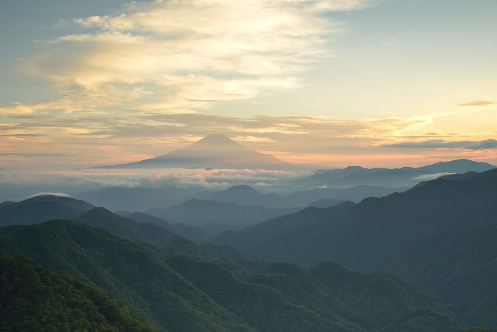平日の富士山345