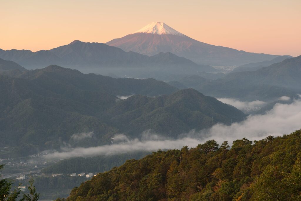 平日の富士山800