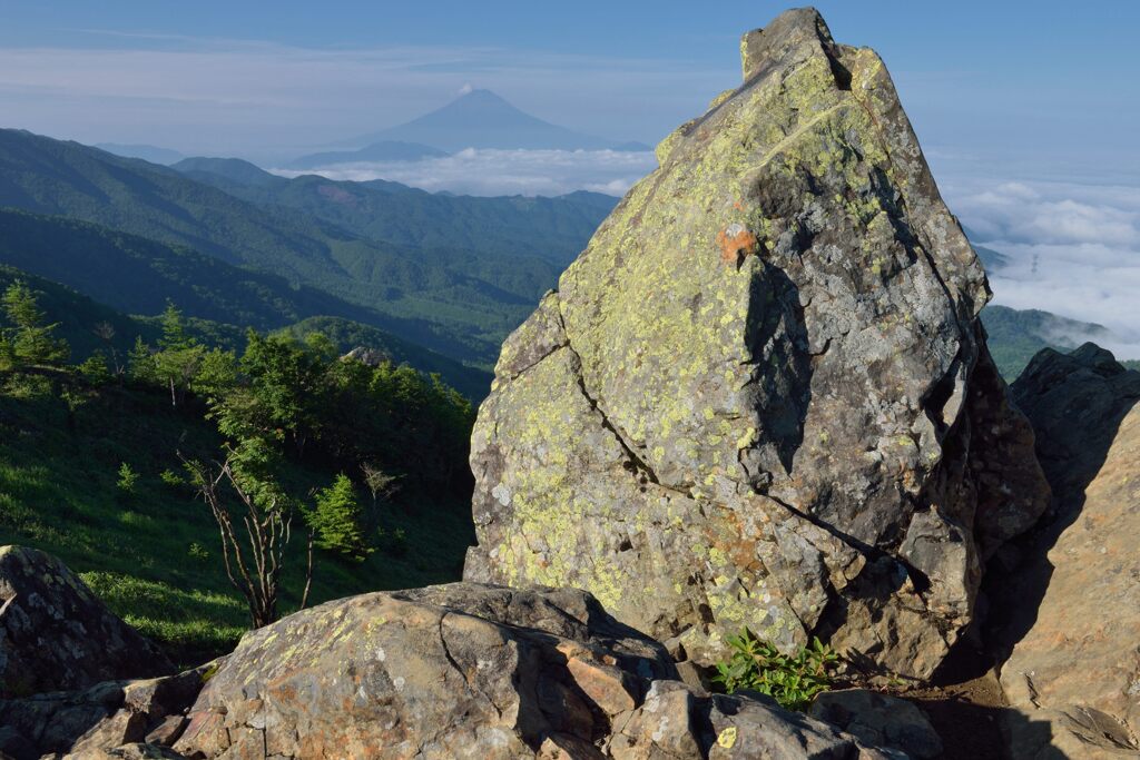 平日の富士山750