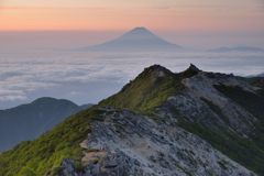 週末の富士山（新作686）