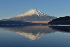 平日の富士山596