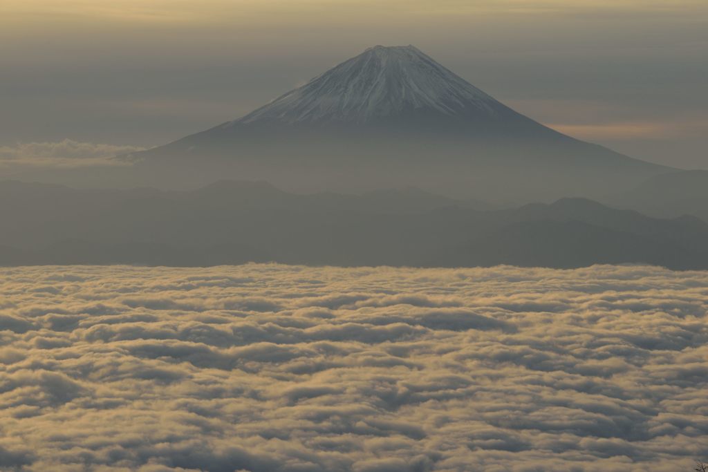 平日の富士山433
