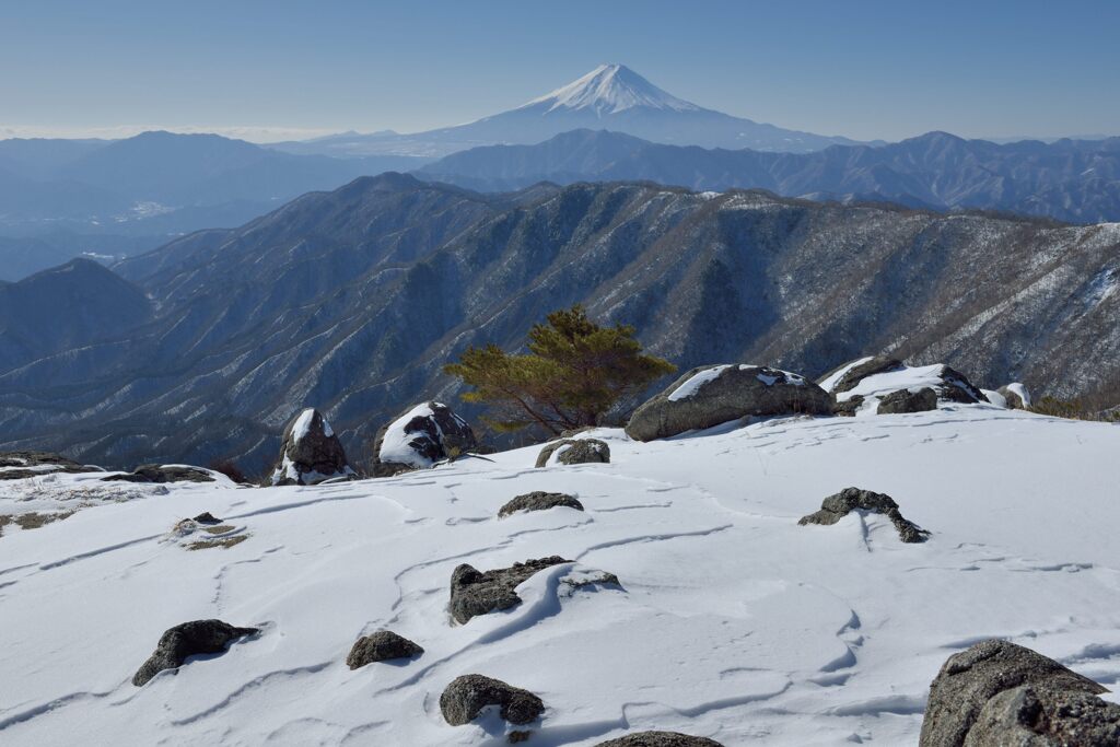 平日の富士山1014