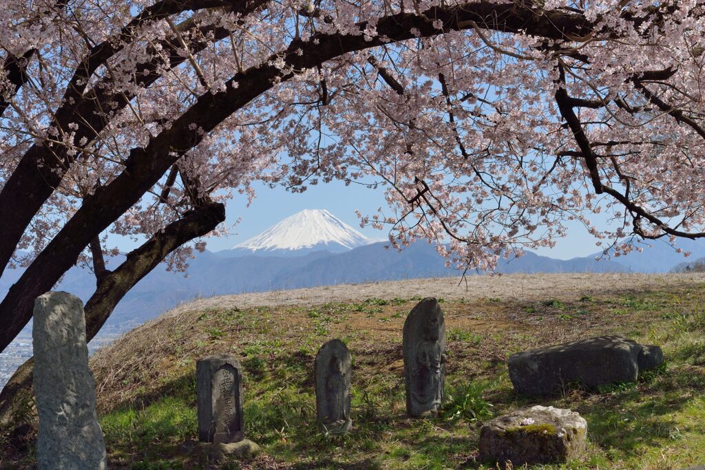 平日の富士山1072