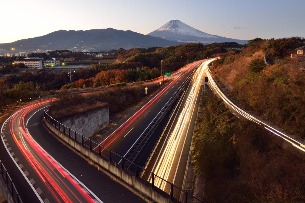 週末の富士山（新作701）
