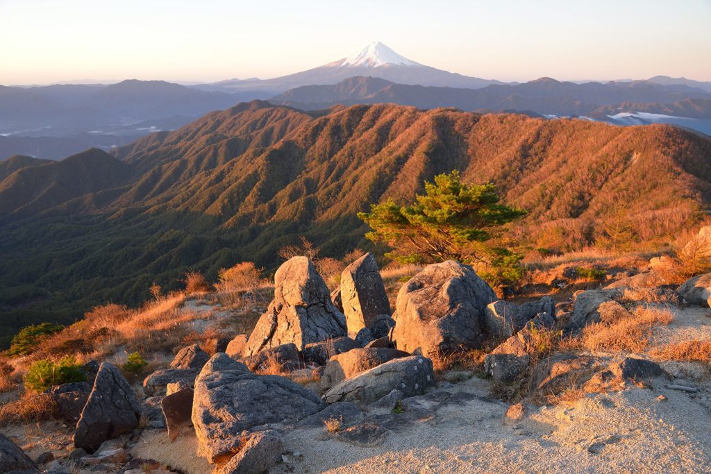 週末の富士山（新作1048）