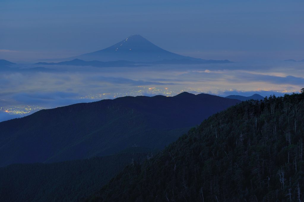 平日の富士山75