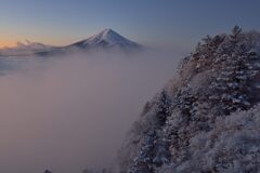 平日の富士山933