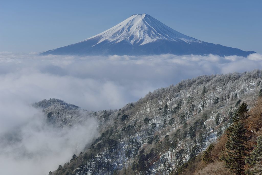 平日の富士山685