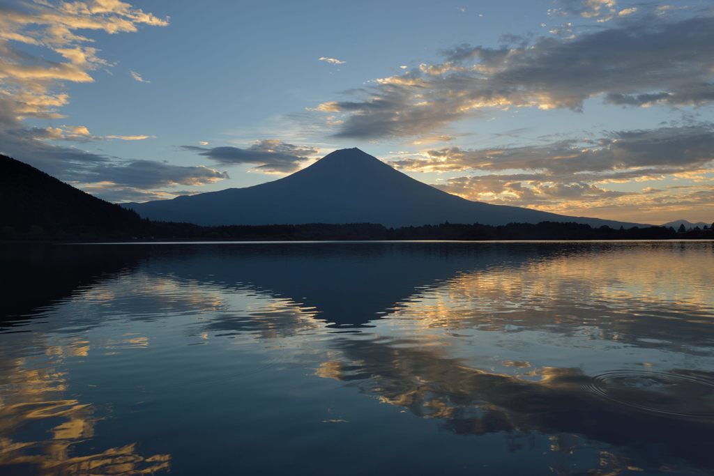 週末の富士山（新作1027）