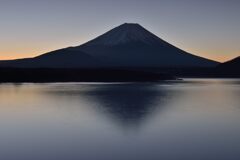 平日の富士山970
