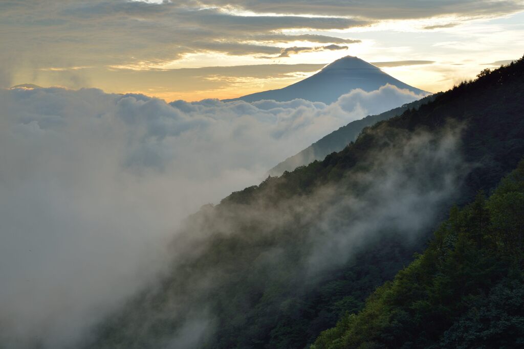 平日の富士山763