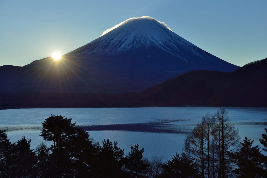 週末の富士山（新作73）