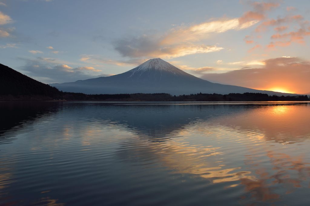 週末の富士山（新作547）