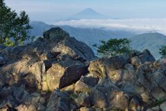 平日の富士山745