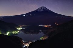 平日の富士山225
