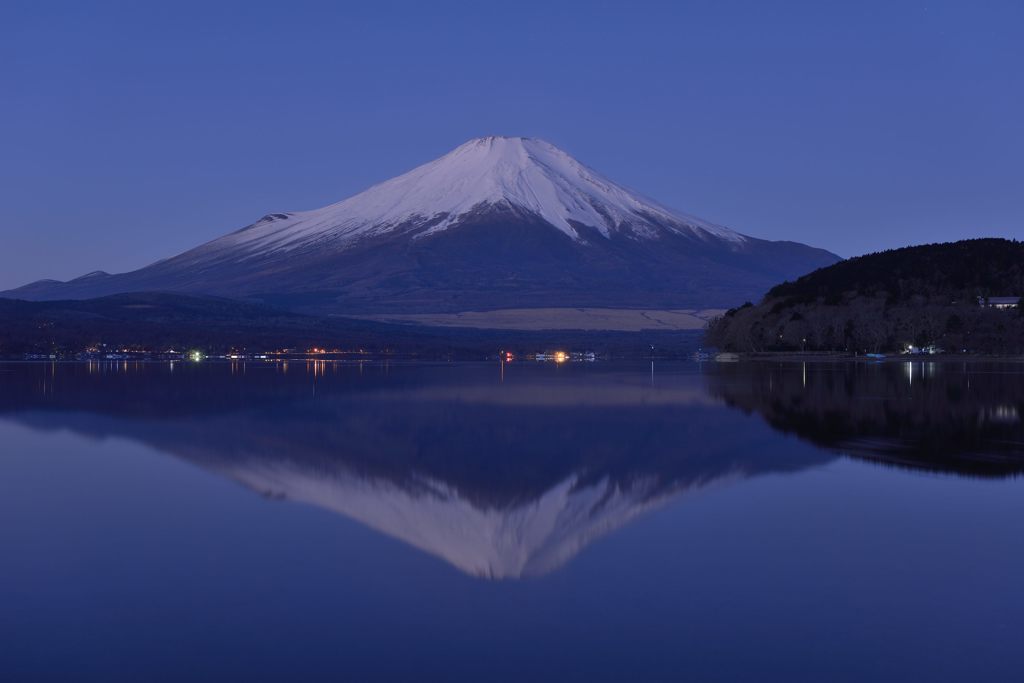 平日の富士山595