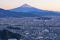 平日の富士山499