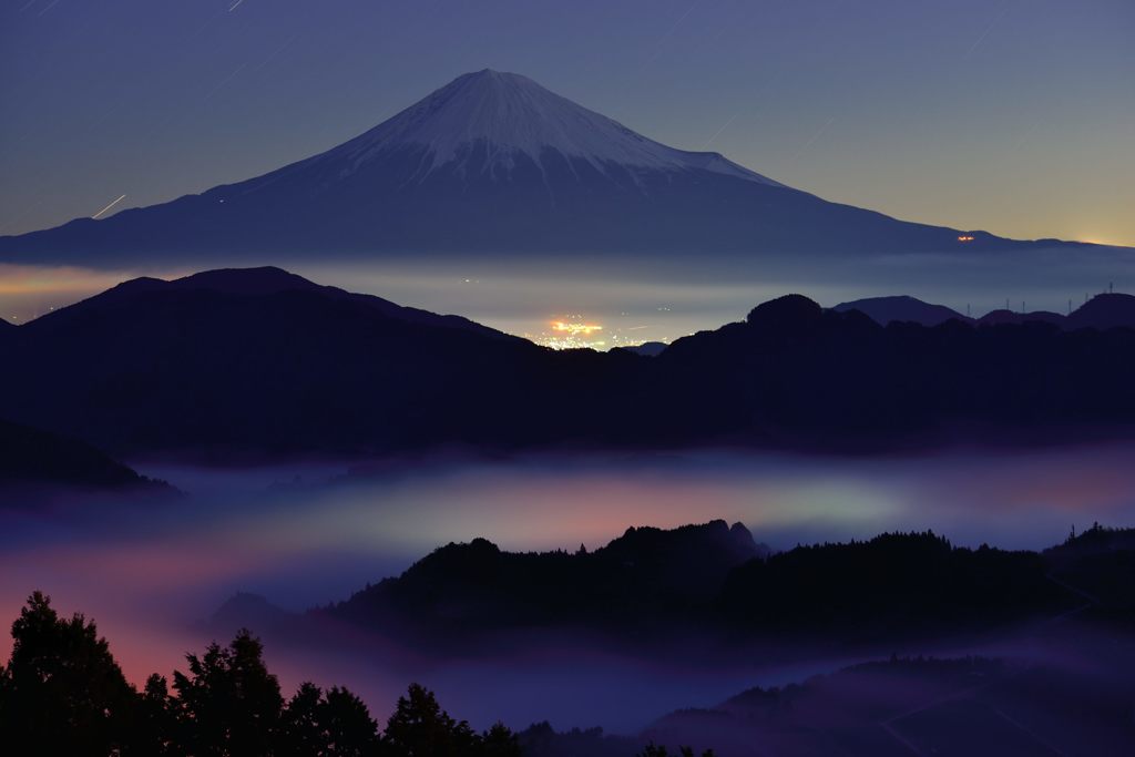 週末の富士山（新作89）