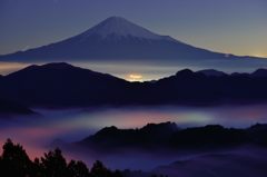 週末の富士山（新作89）