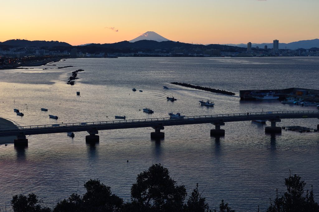 平日の富士山647