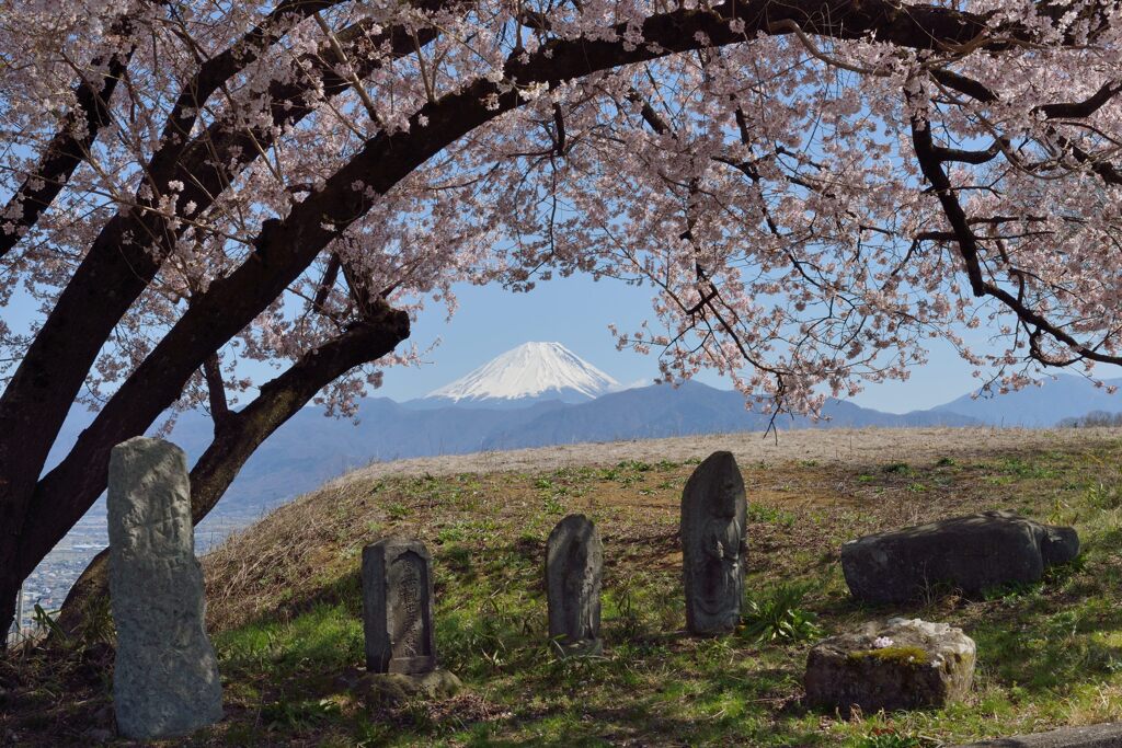 平日の富士山1070