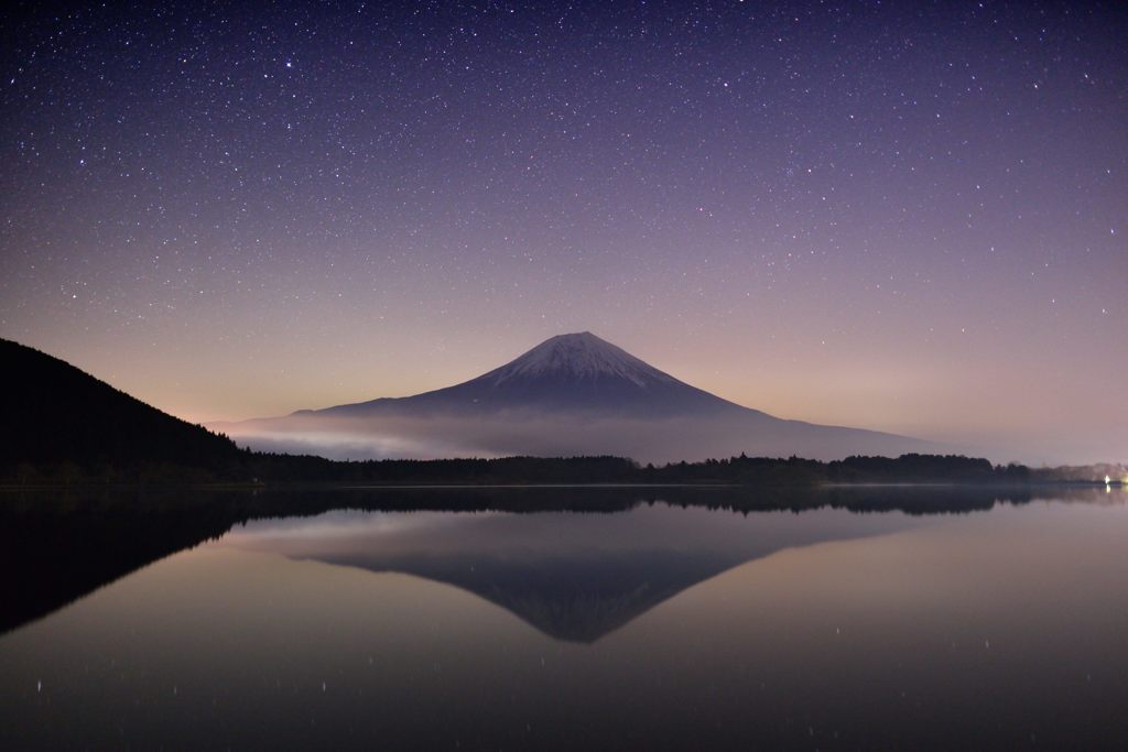 平日の富士山699