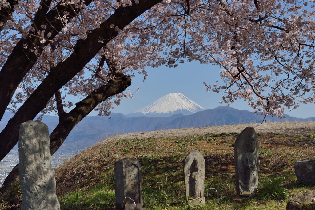 平日の富士山1074