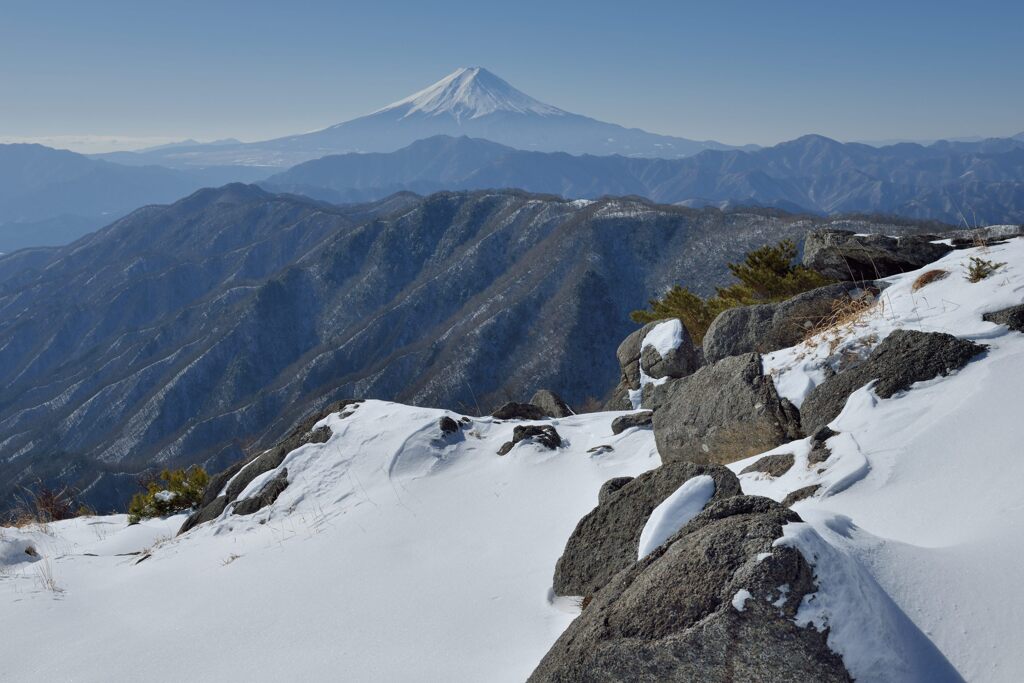 平日の富士山1016