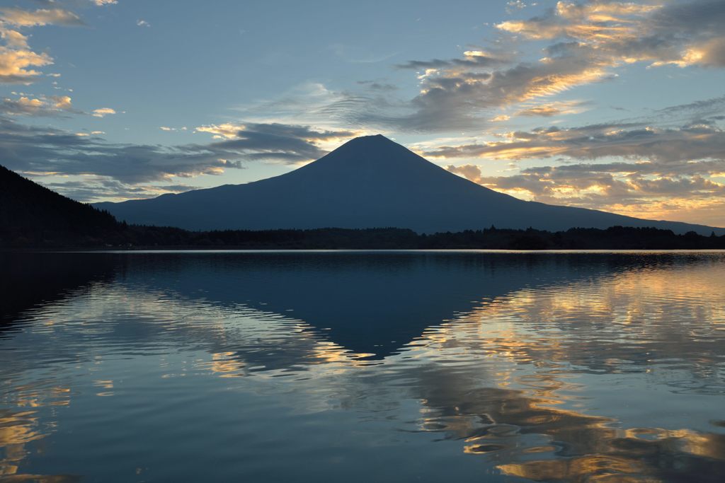 週末の富士山（新作1025）