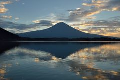週末の富士山（新作1025）