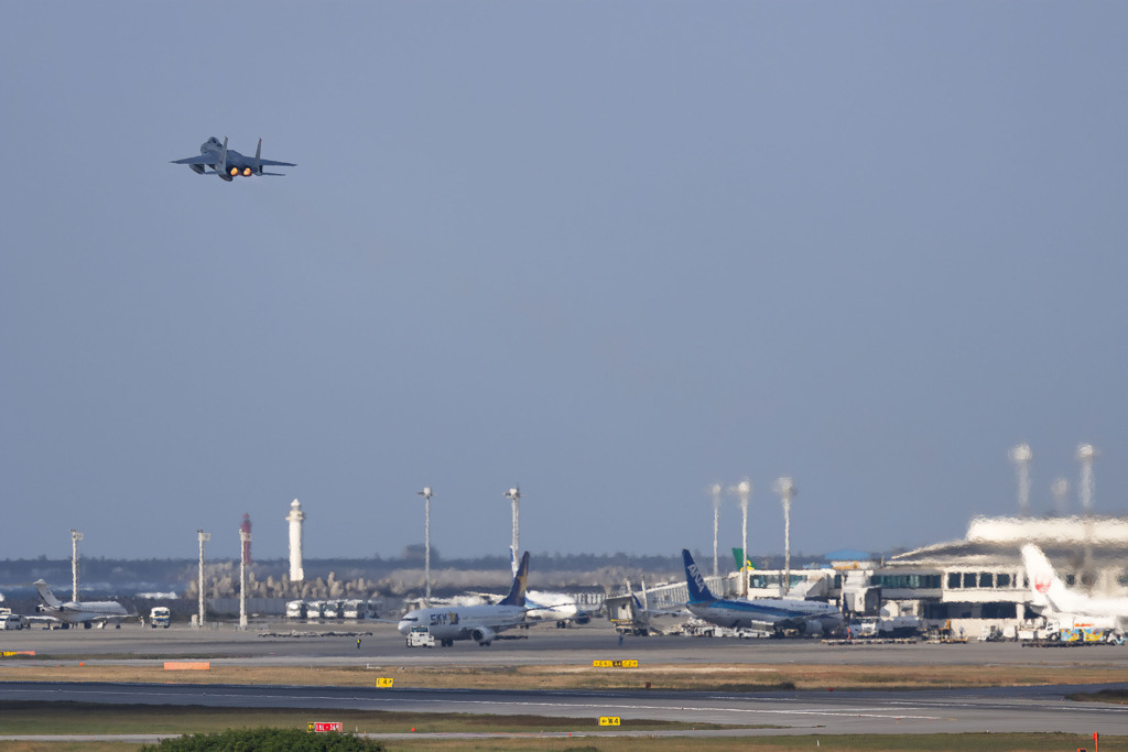 戦闘機